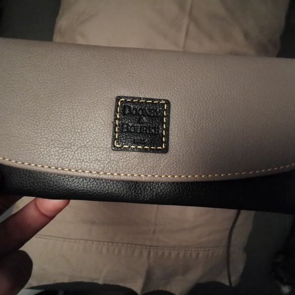 Dooney and Bourke purse and wallet - Picture 7 of 9
